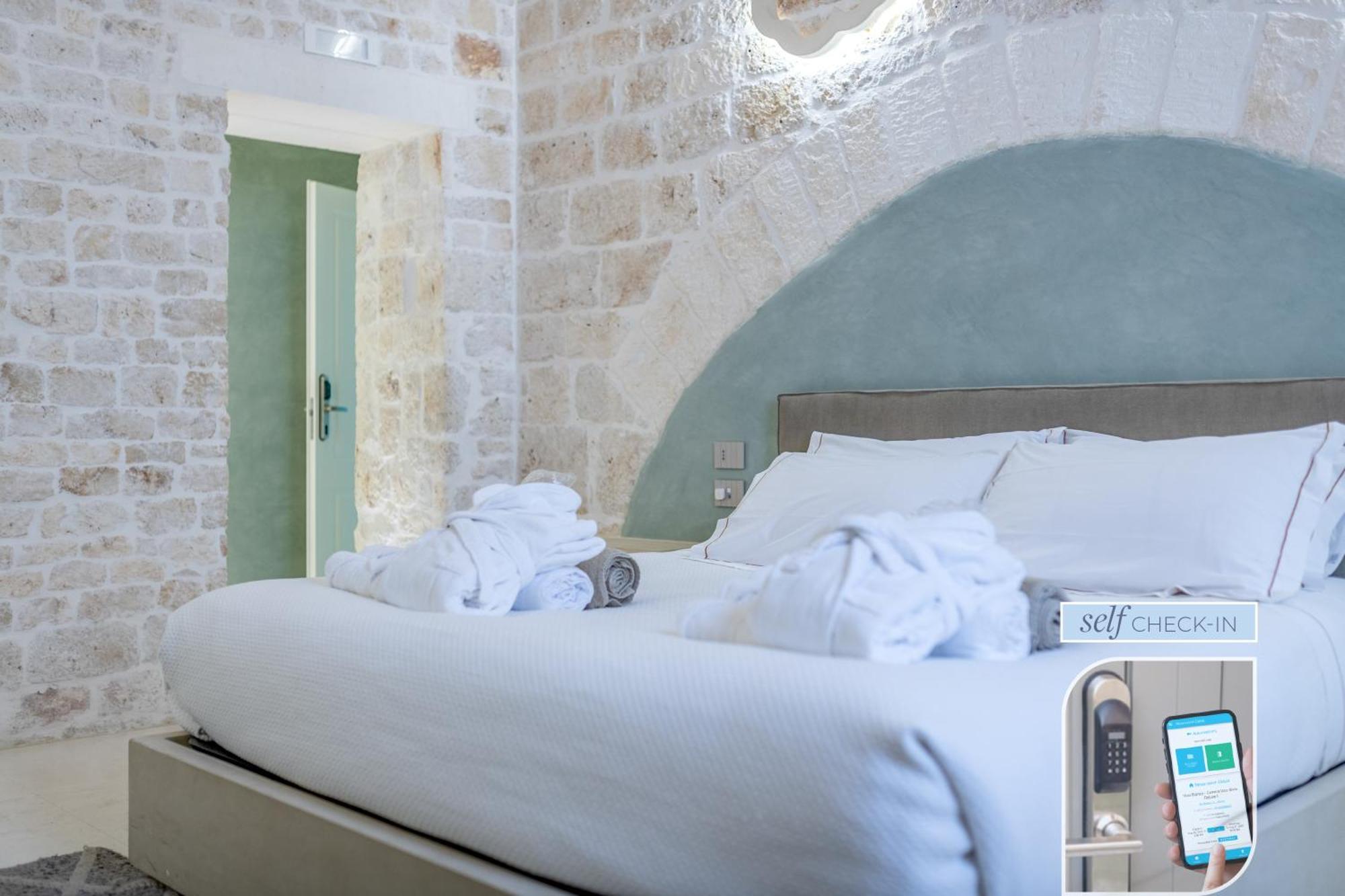 Vico Bianco Raro Smart Rooms Collection Остуни Екстериор снимка