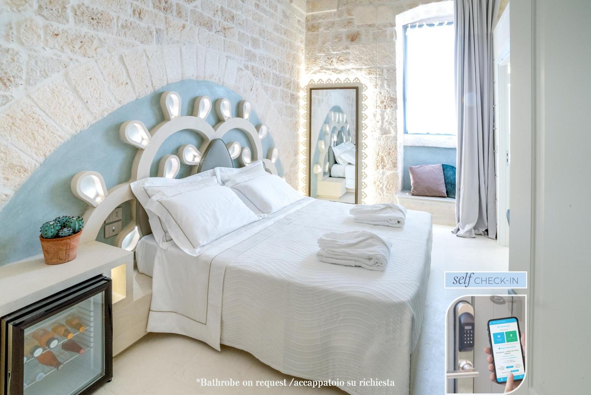 Vico Bianco Raro Smart Rooms Collection Остуни Екстериор снимка