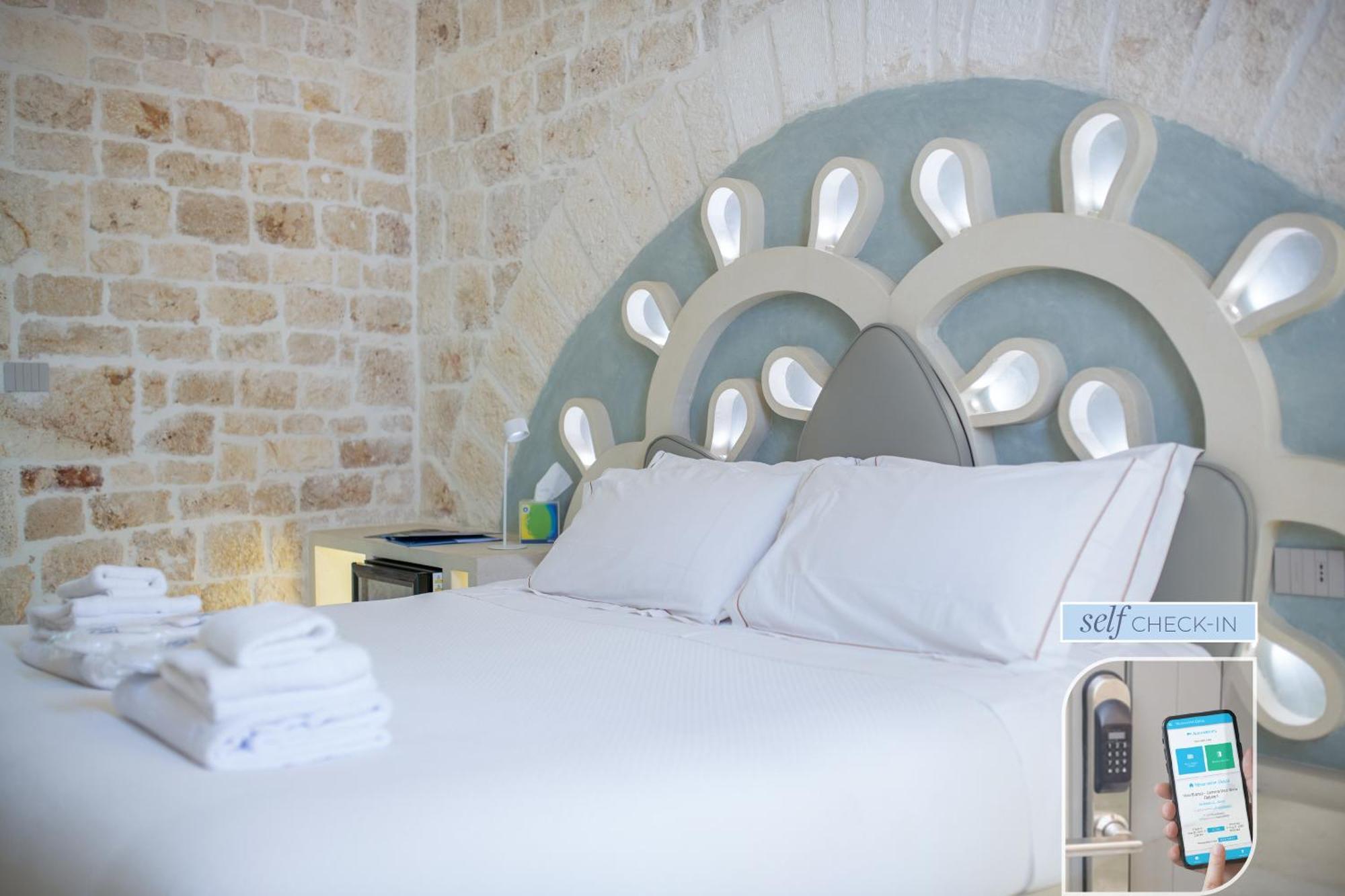 Vico Bianco Raro Smart Rooms Collection Остуни Екстериор снимка